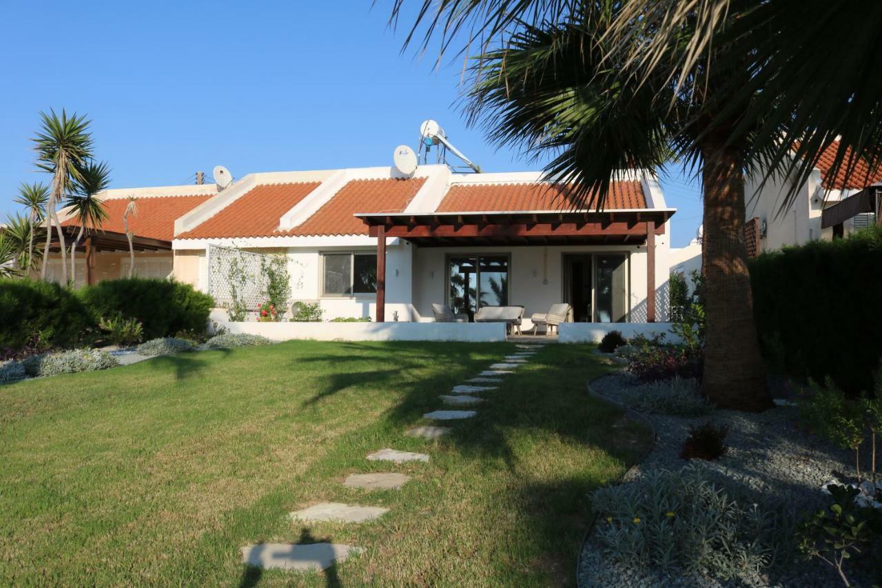Yulya Villa By Taimoura Paphos Buitenkant foto