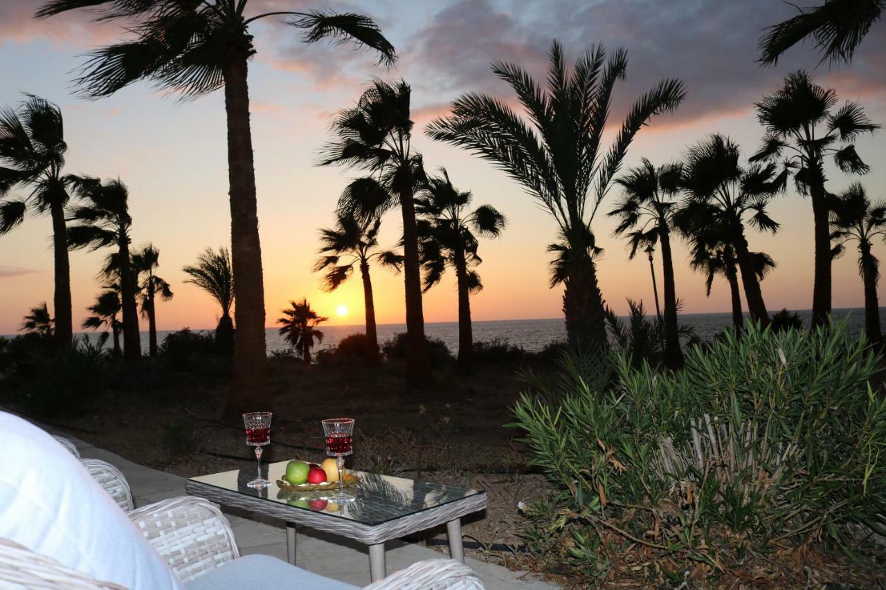 Yulya Villa By Taimoura Paphos Buitenkant foto