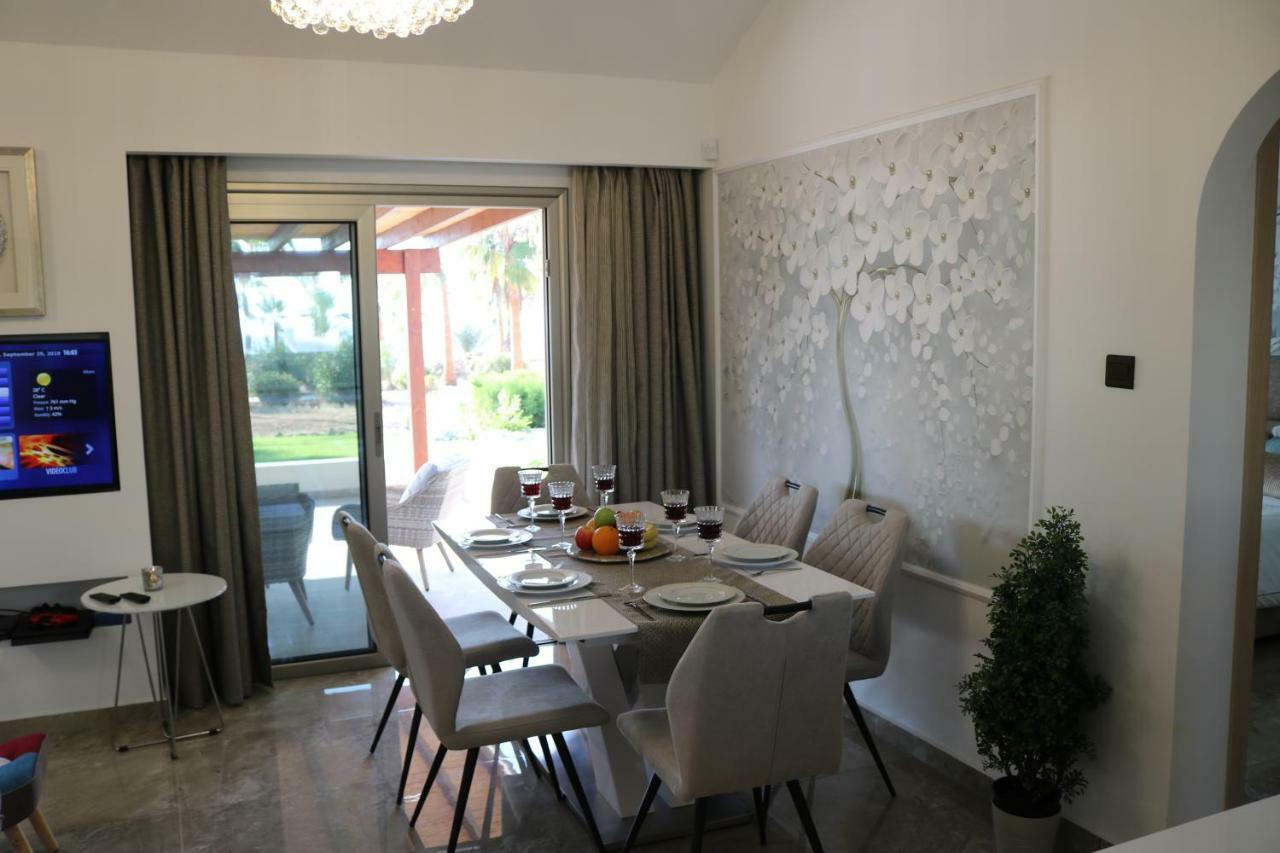 Yulya Villa By Taimoura Paphos Buitenkant foto
