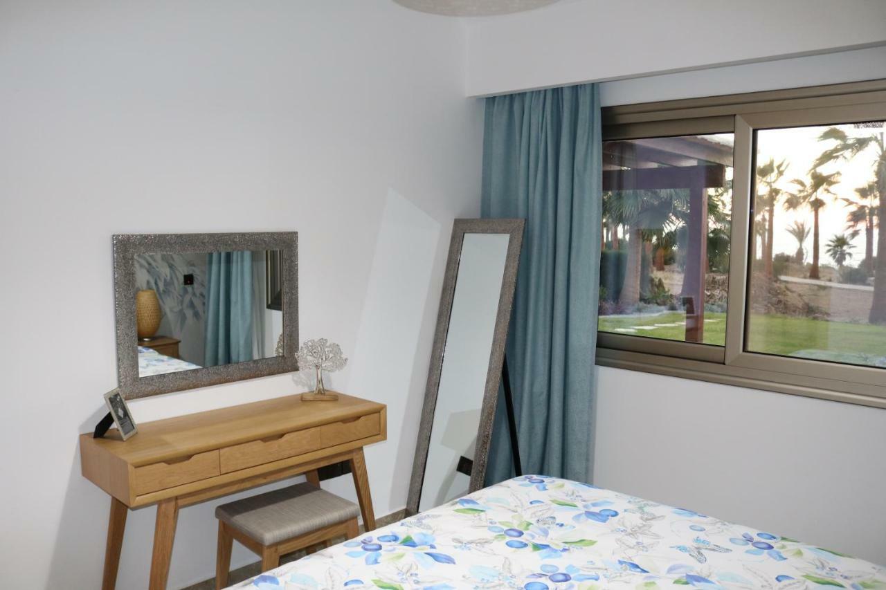 Yulya Villa By Taimoura Paphos Buitenkant foto